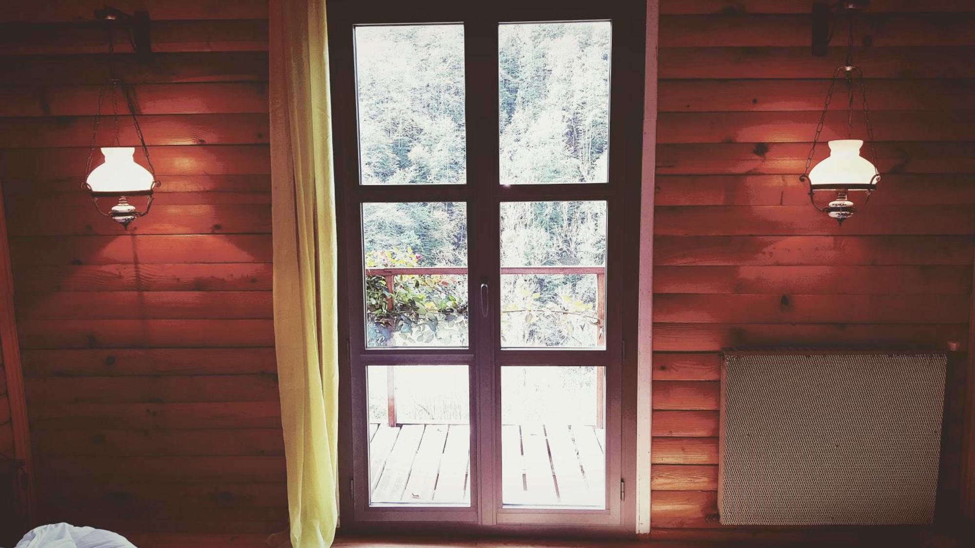 Skymist Maison D'Hotes Biert Rum bild
